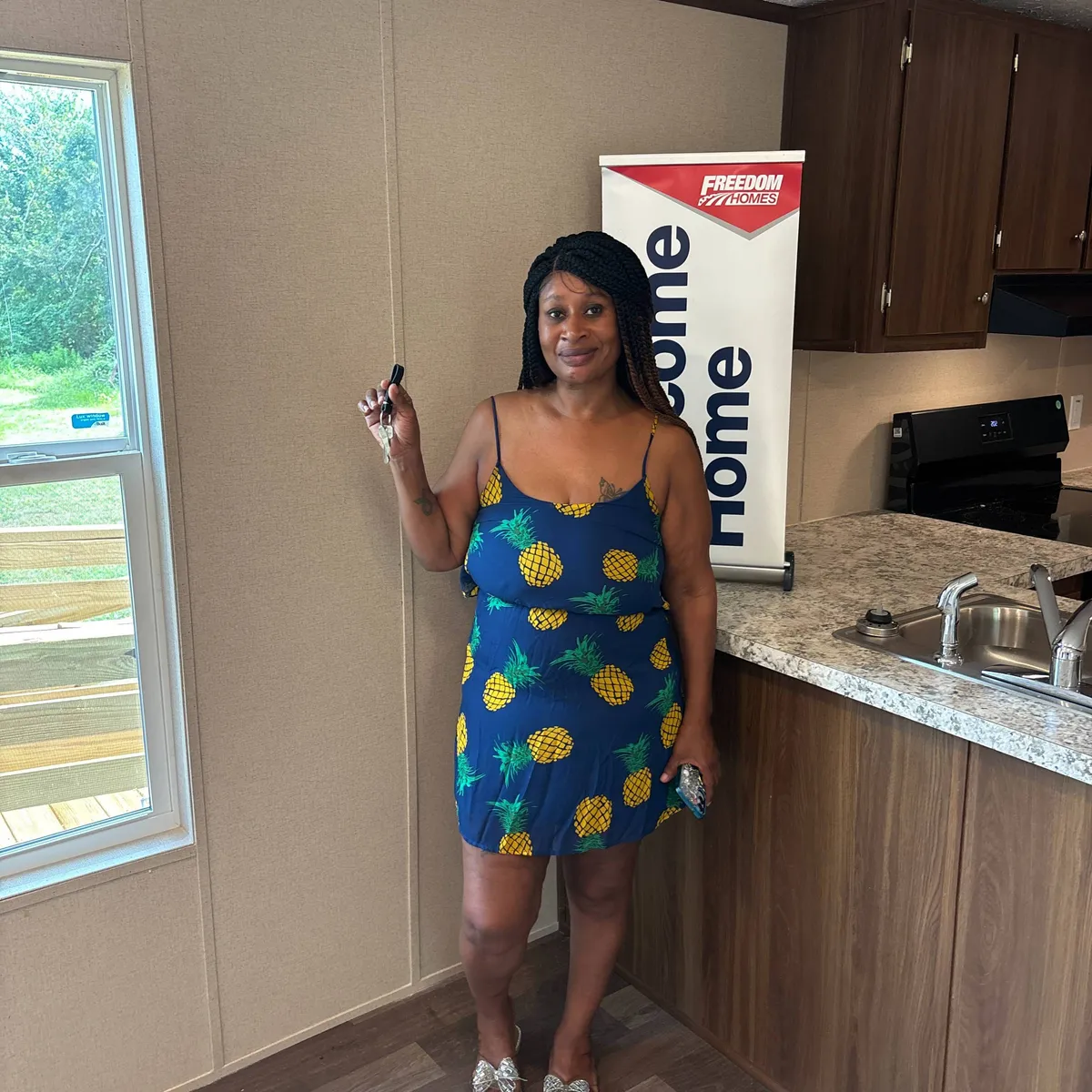 LAQUEENA H. welcome home image