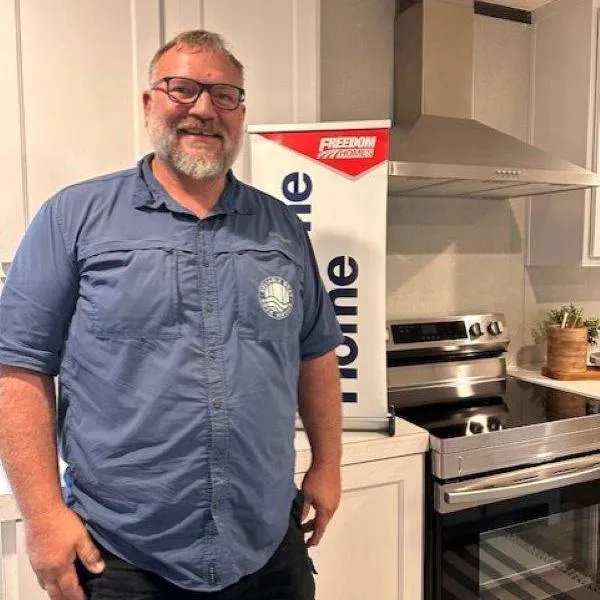 Luther L. welcome home image