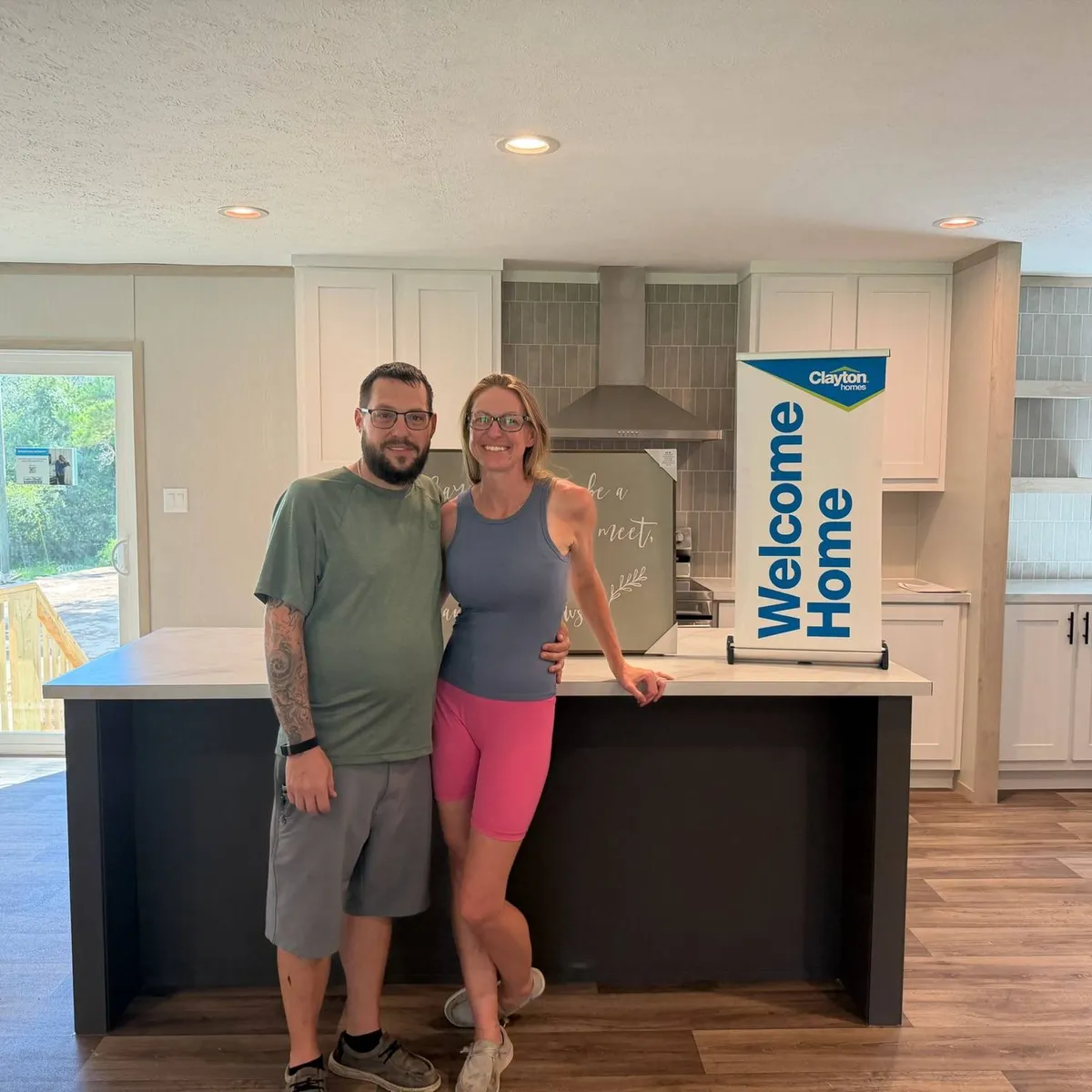 KIMBERLY H. welcome home image