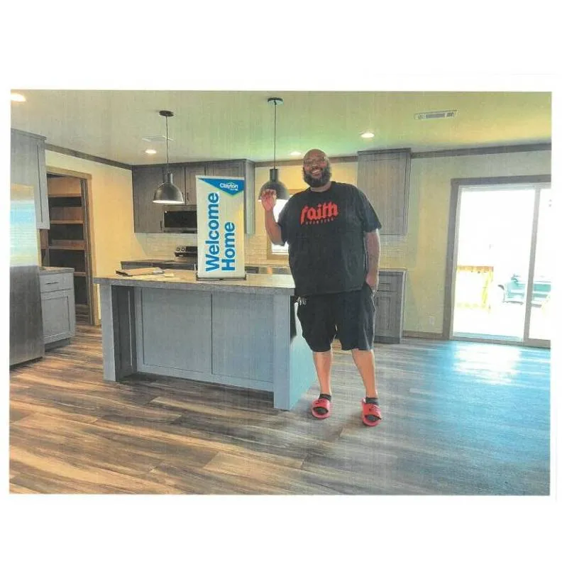 COURTNEY H. welcome home image