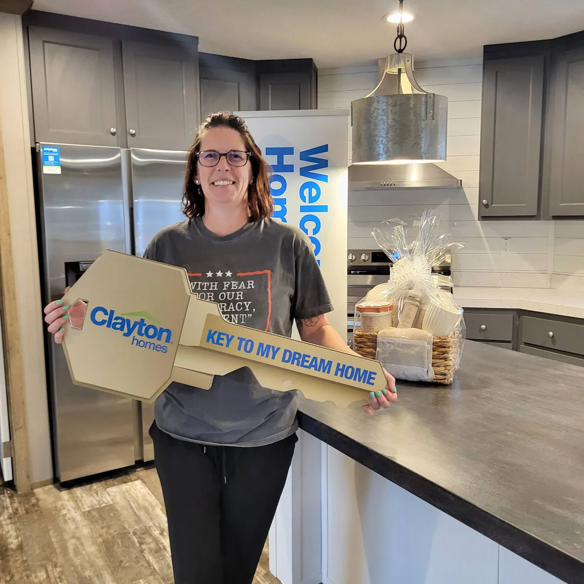 ANDREA L. D. welcome home image