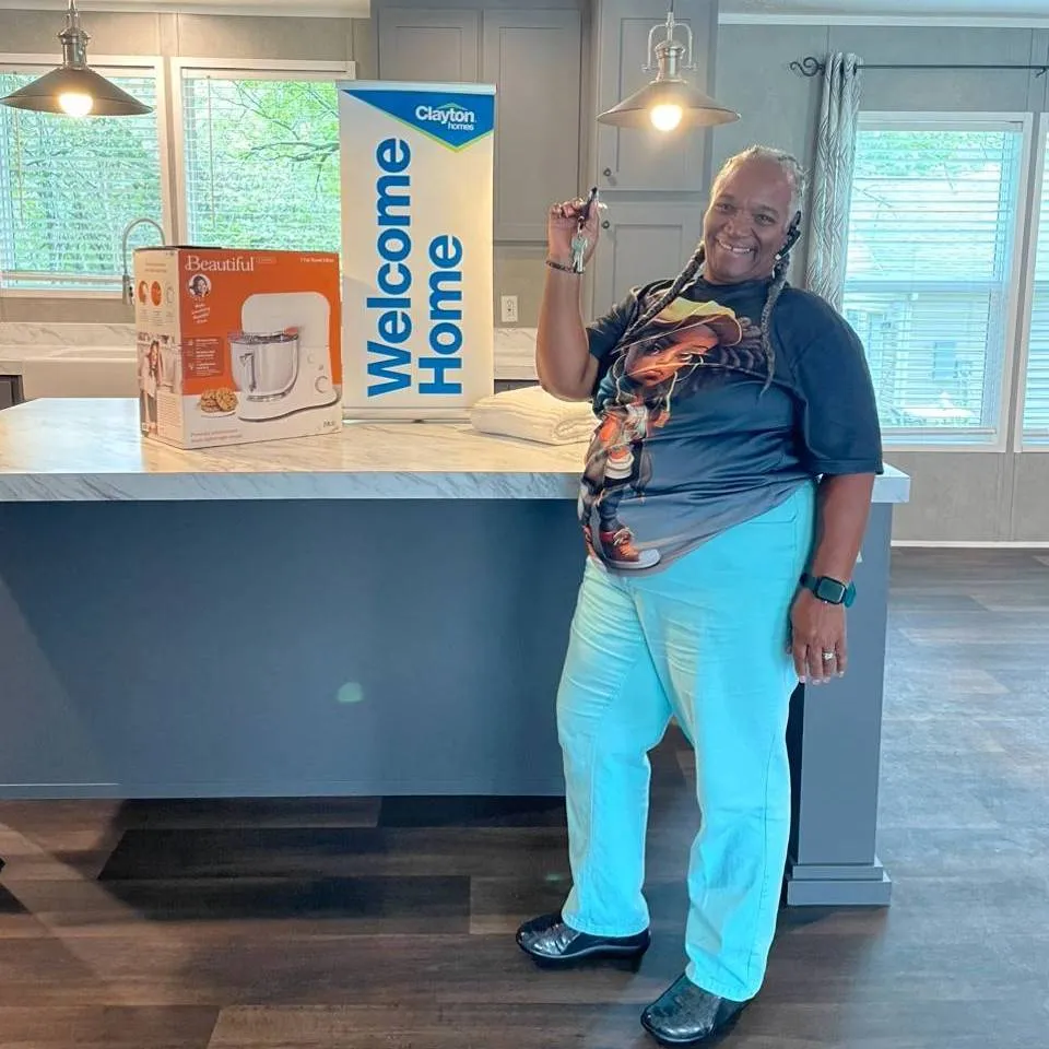 Tommacena D. welcome home image