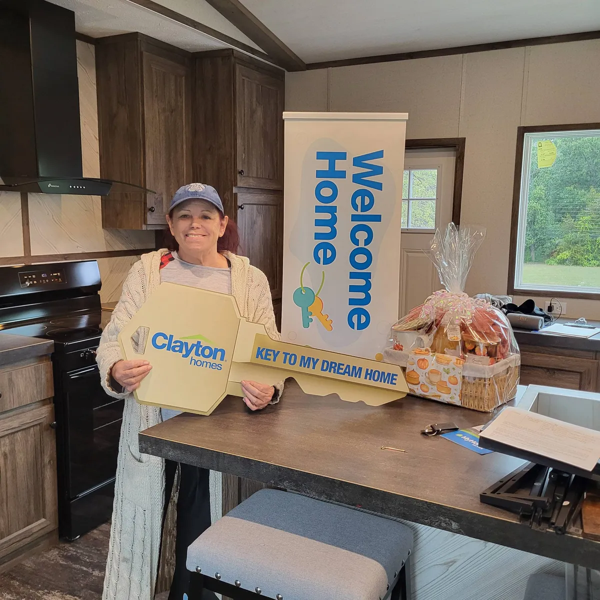 RHONDA C. welcome home image