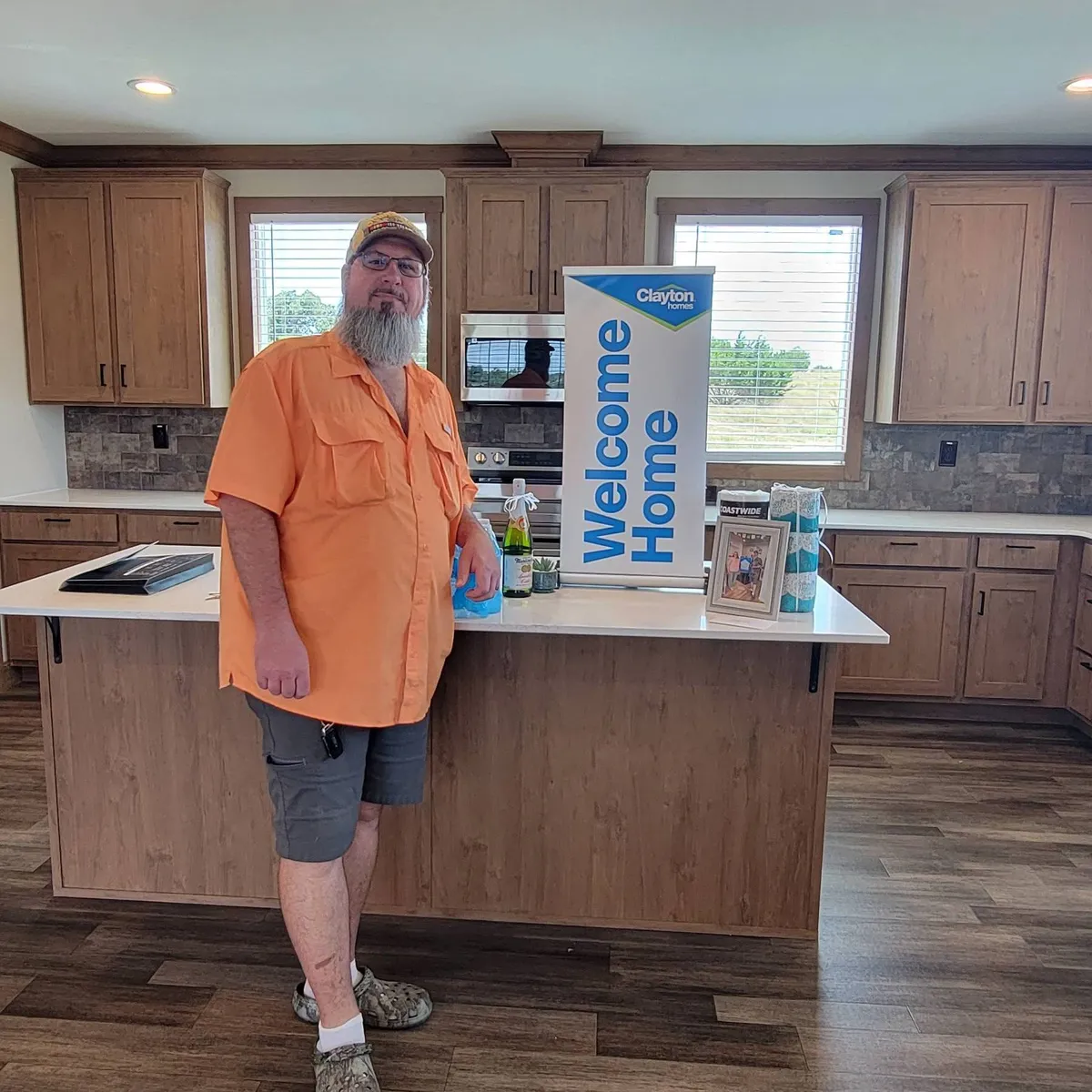 MELISSA K. welcome home image