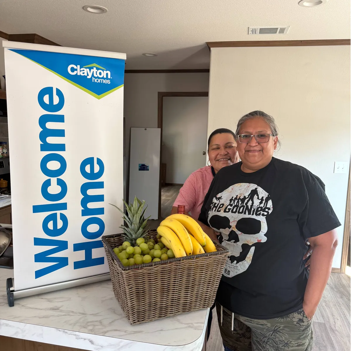 LAURA VERONICA C. welcome home image