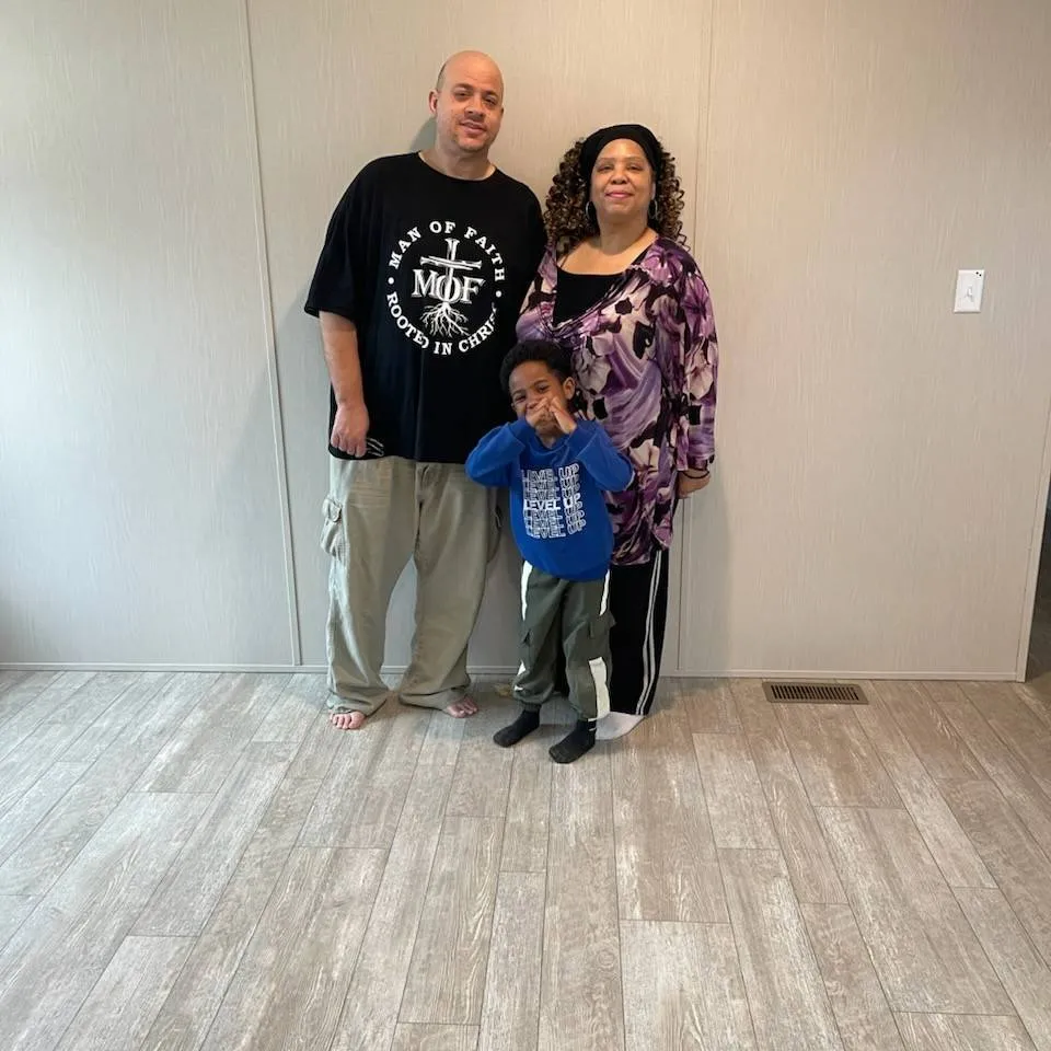 MELANIE E. welcome home image