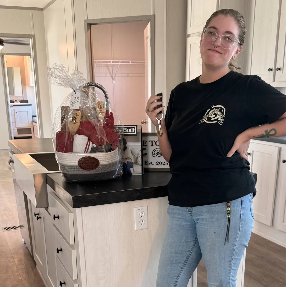 CORTNEY B. welcome home image