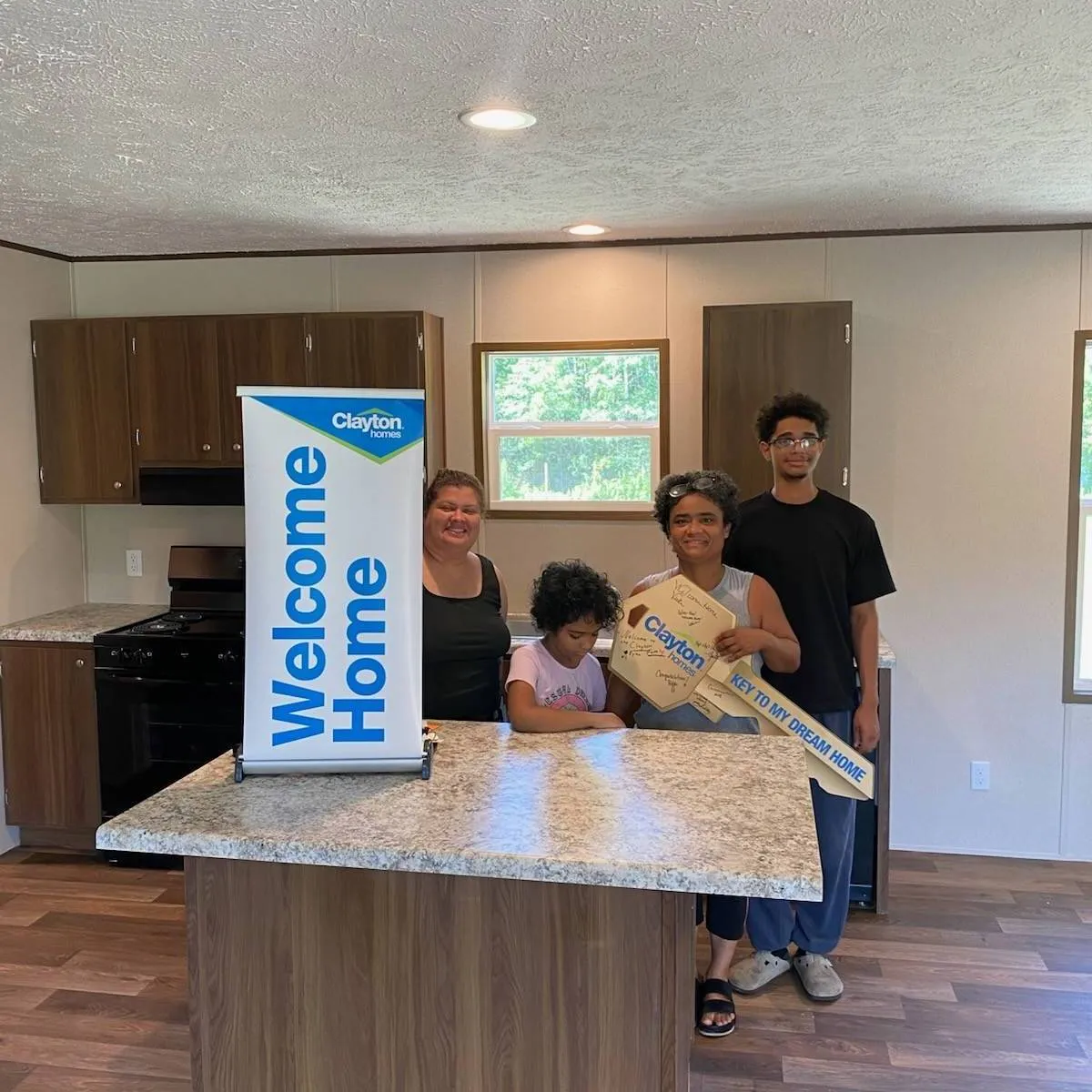 JEIDY V. welcome home image