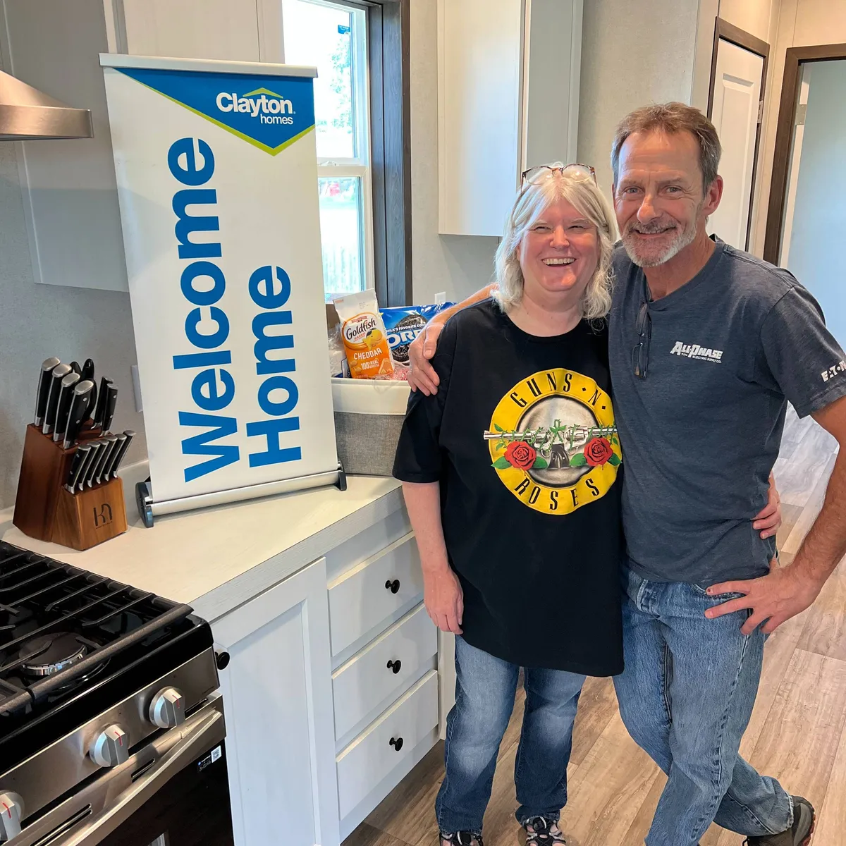 JEFFREY H. welcome home image