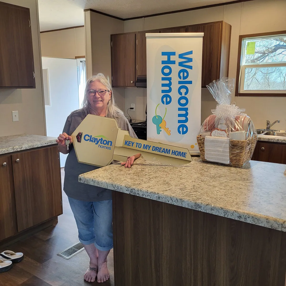 Deborah L. welcome home image