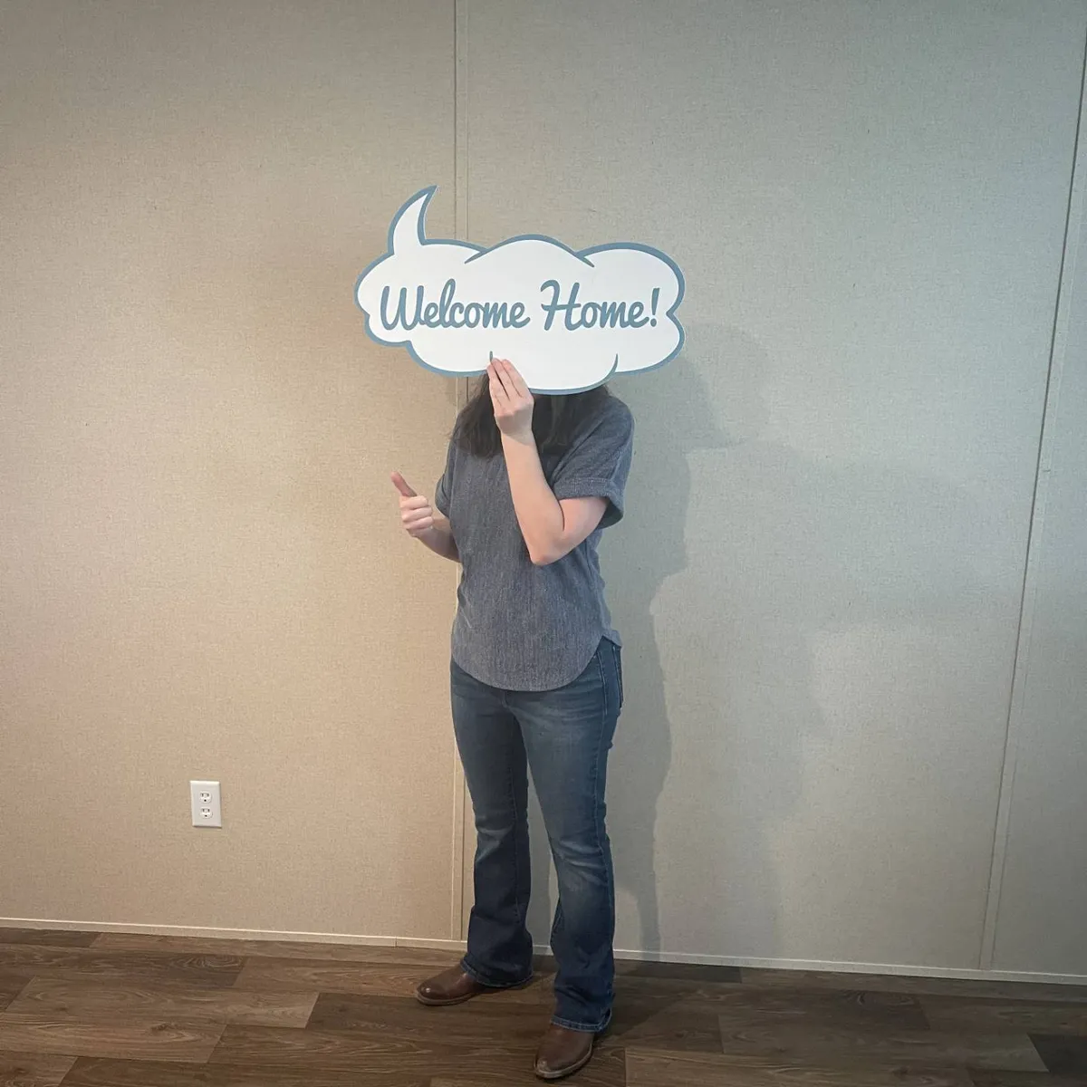 LAURIE ANN D. welcome home image