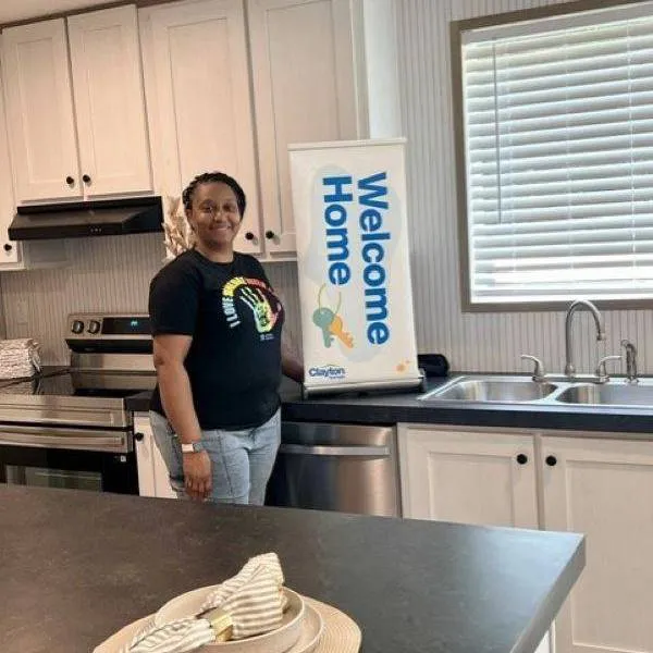 LAKESHIA R. welcome home image