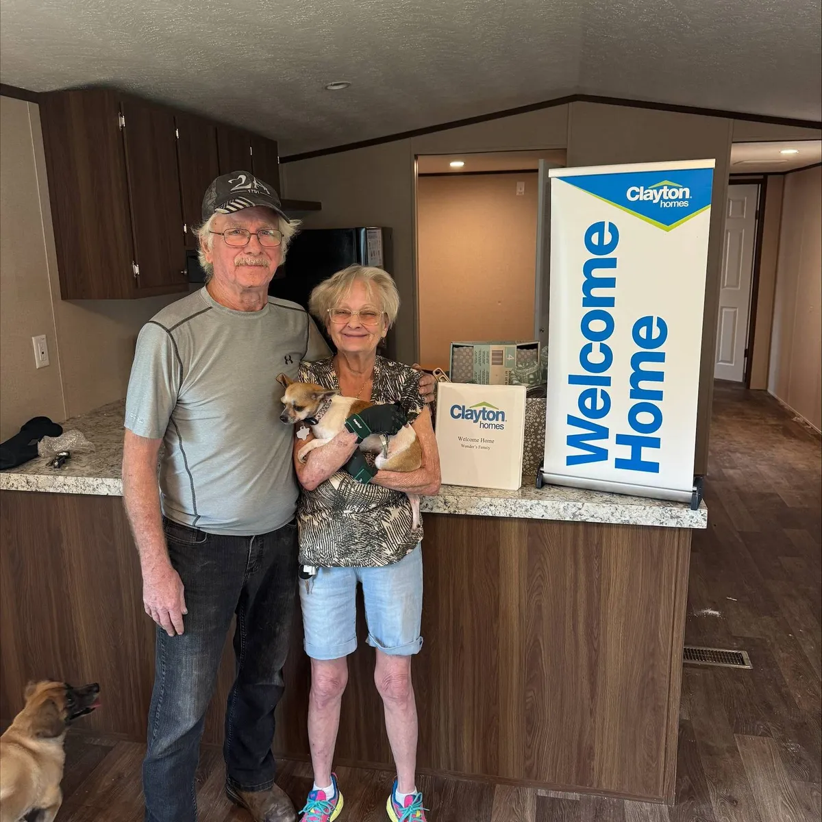 SCARLETT W. welcome home image
