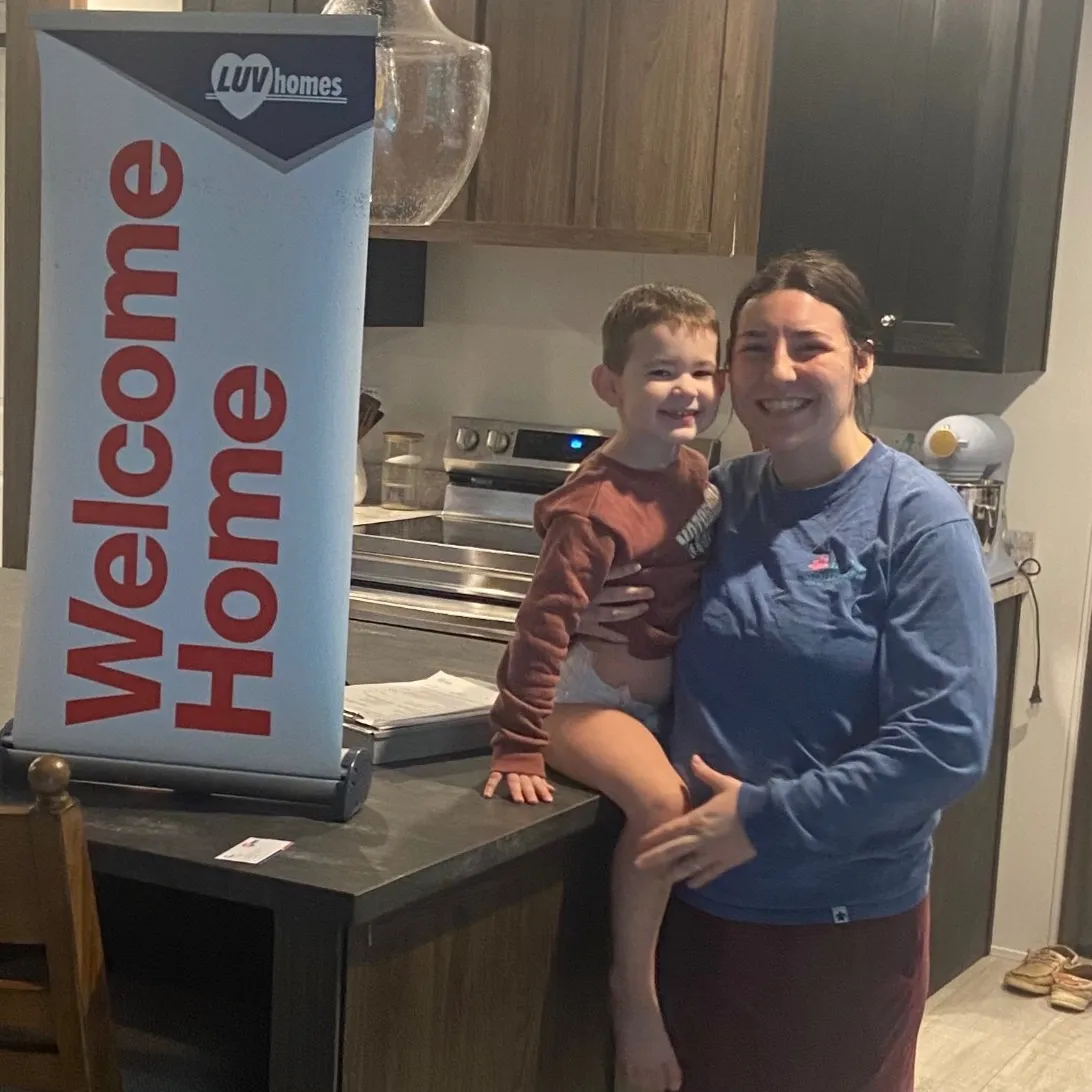 KRISTIN M. welcome home image