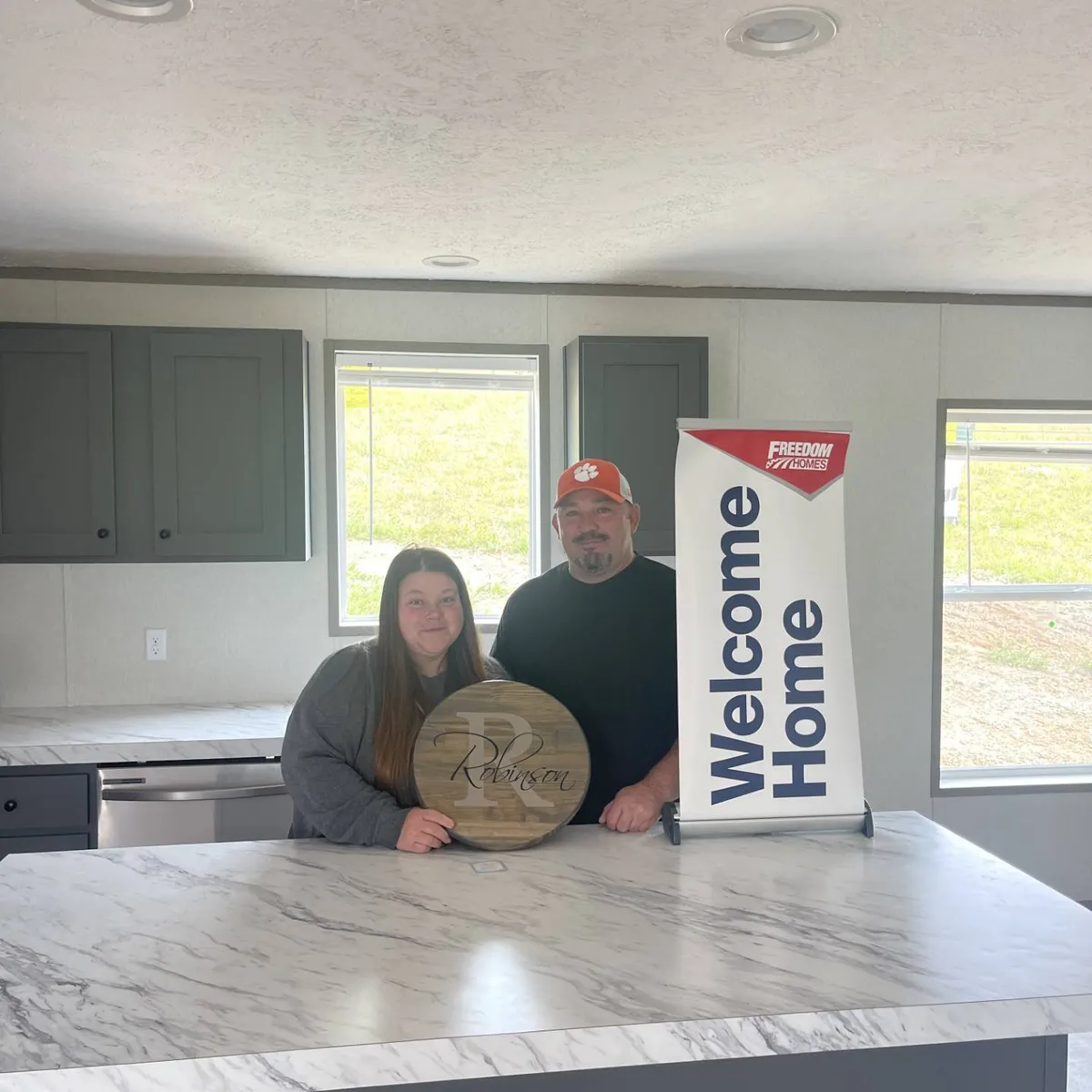 ROBIN R. welcome home image