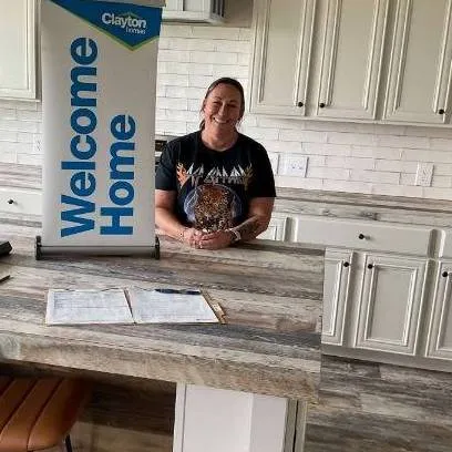 Amie F. welcome home image