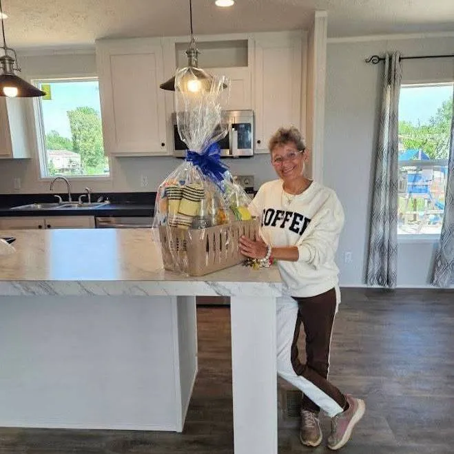 MICHELLE R. welcome home image