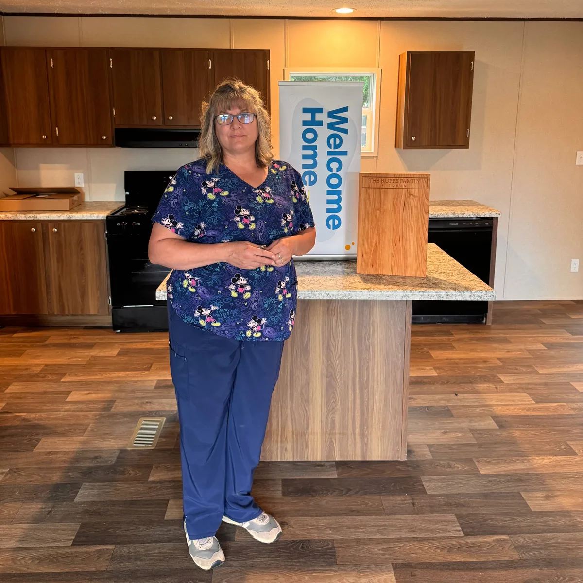 Stacey R. welcome home image