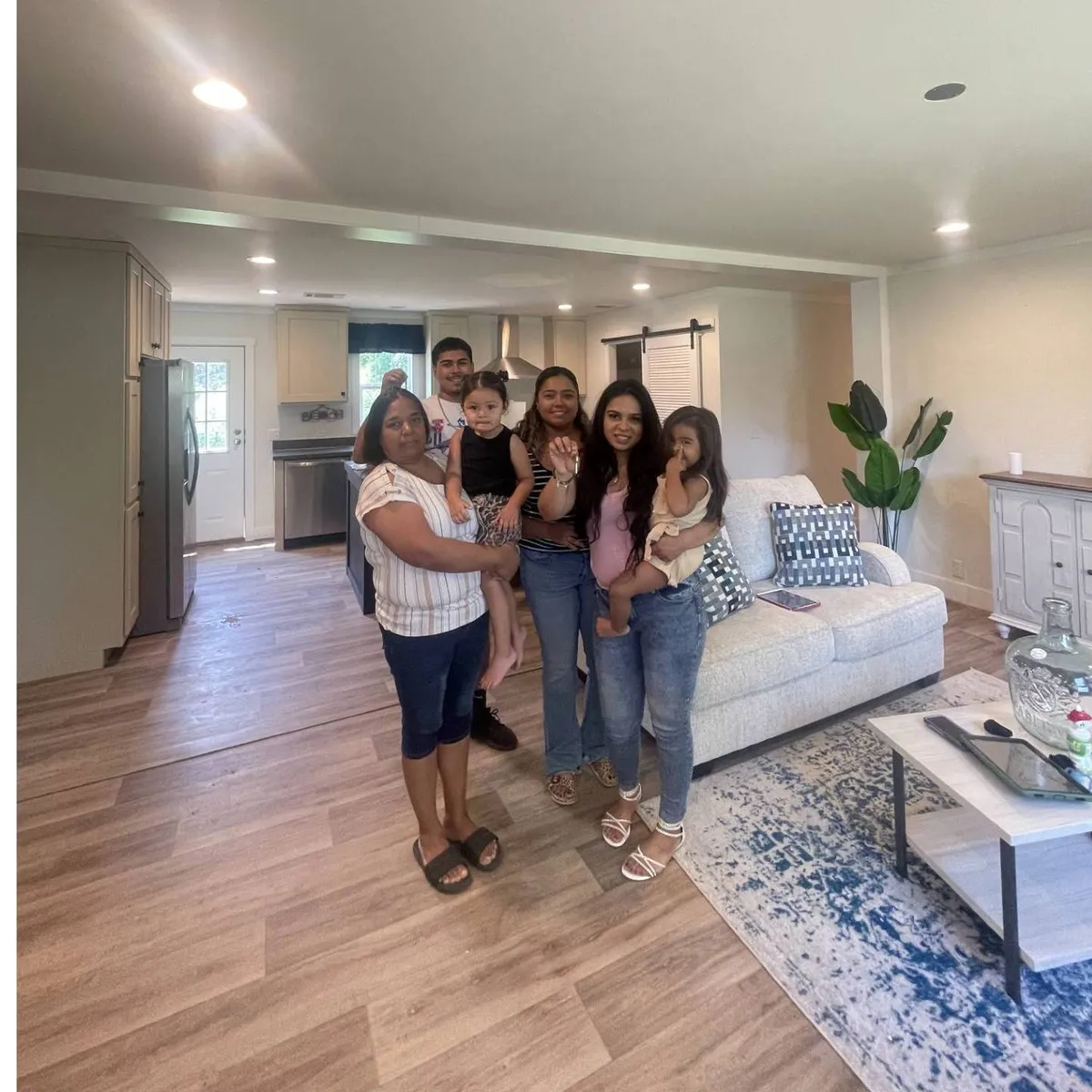 CRISTINA F. welcome home image