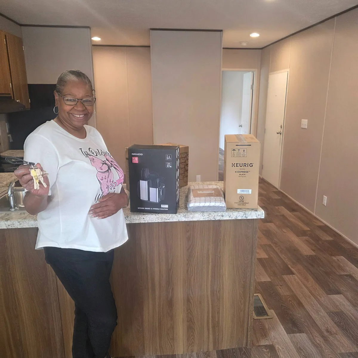 ROSA M. welcome home image