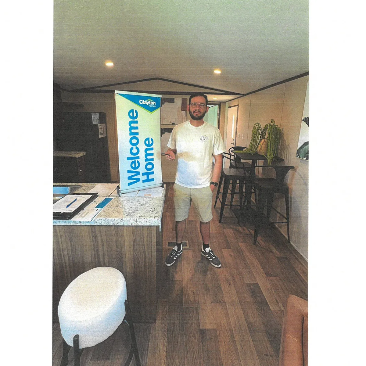 FERNANDO O. welcome home image