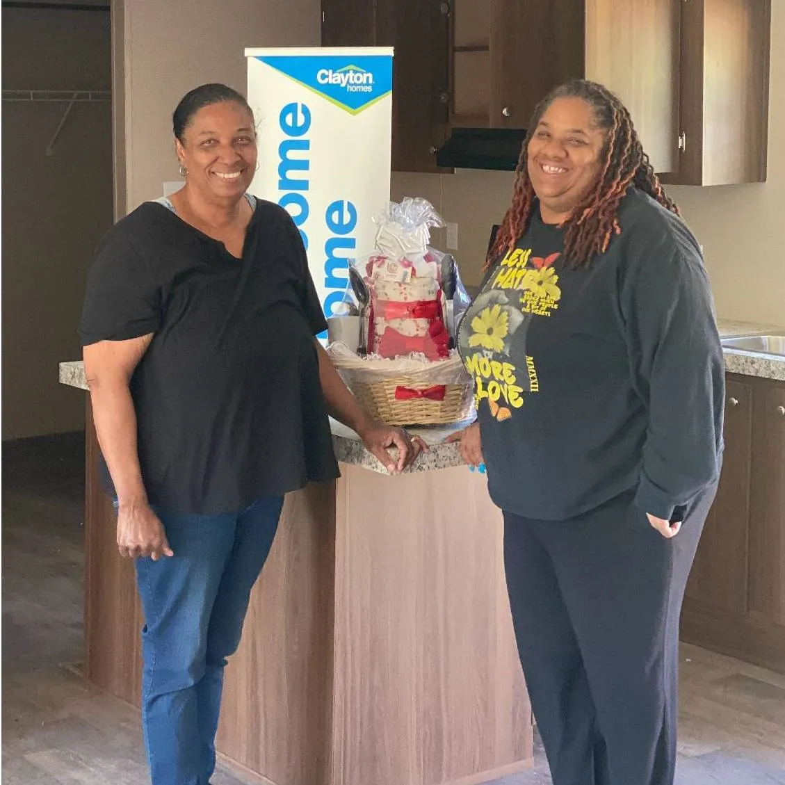 SHUNDA W. welcome home image