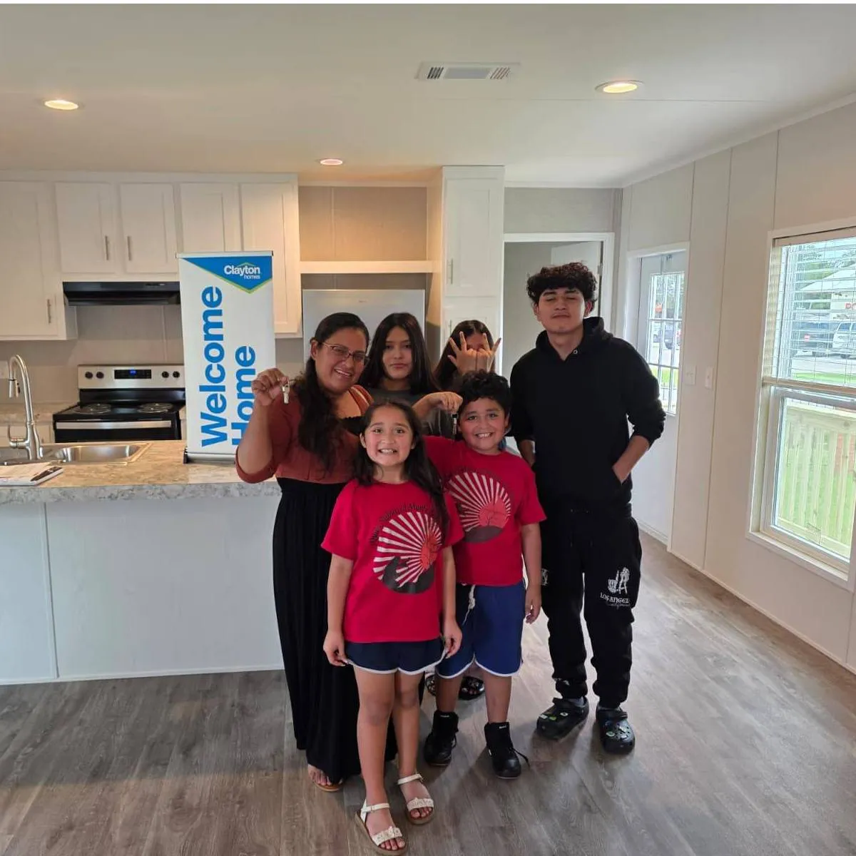 Deicy M. welcome home image