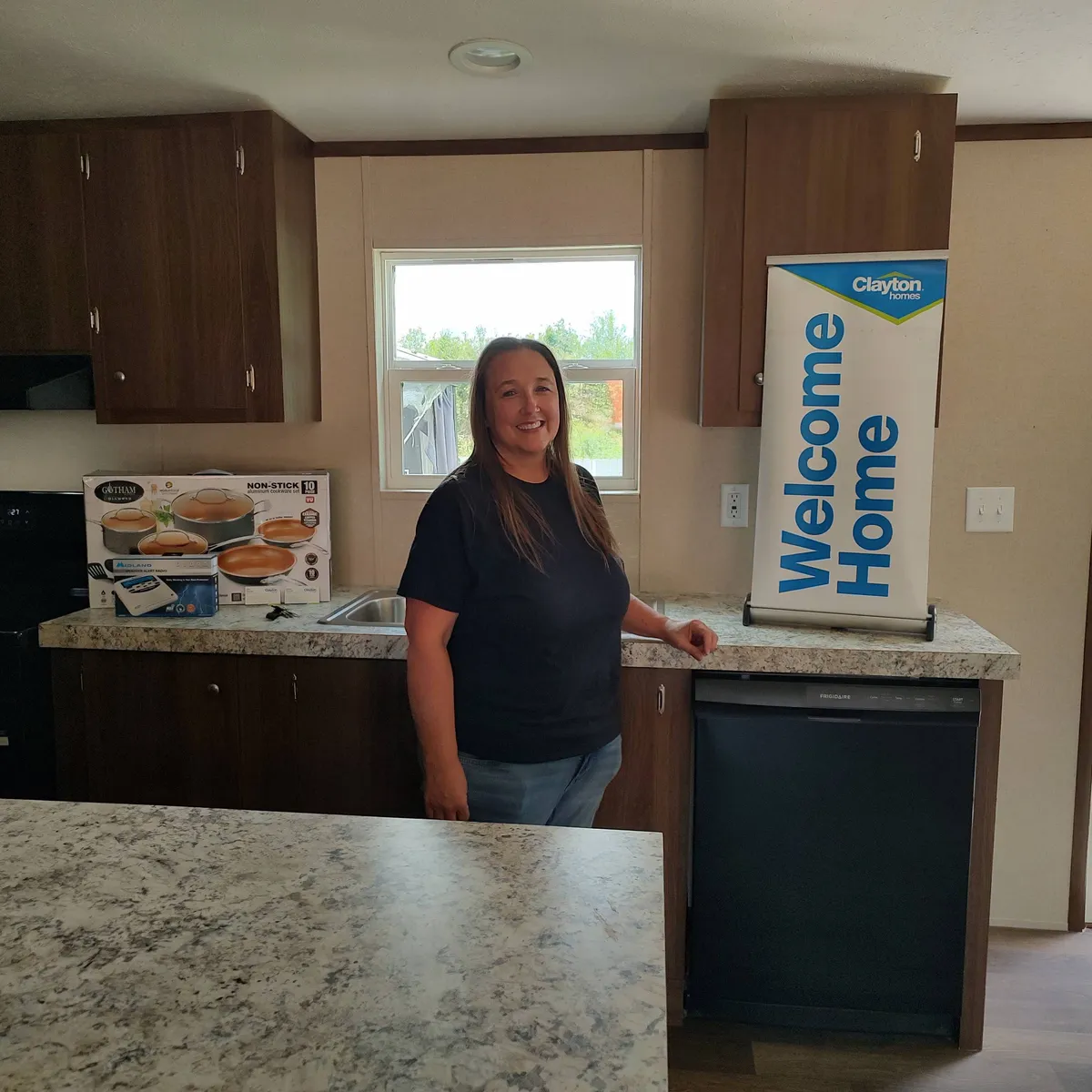 TERRIE R. welcome home image