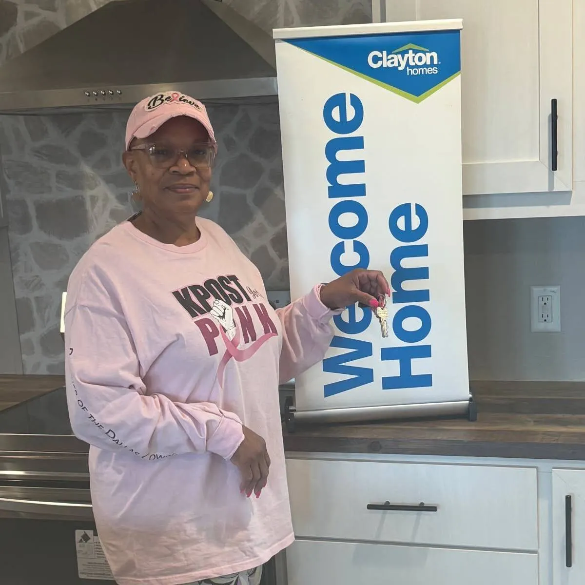 GLADYS B. welcome home image