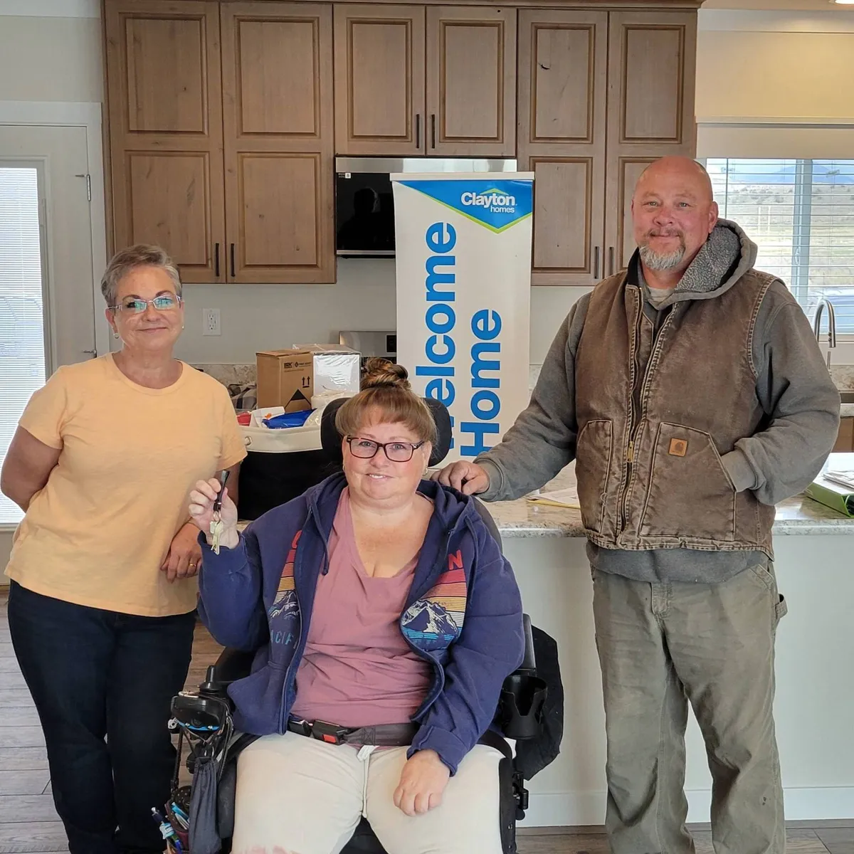 NICOLE C. welcome home image