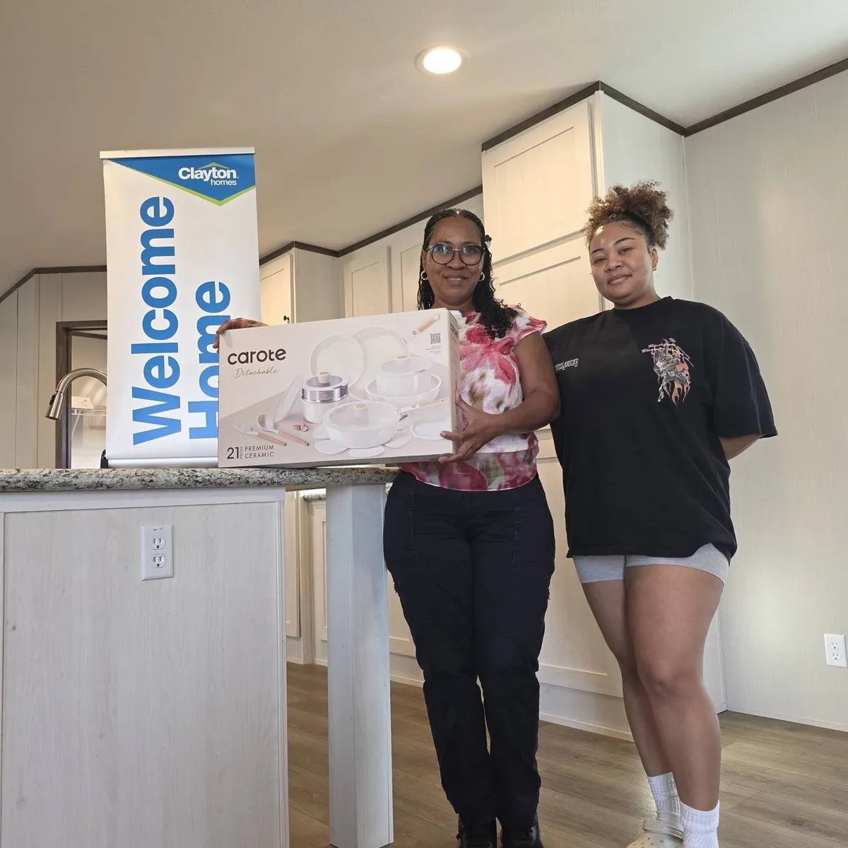 MYEKIA W. welcome home image