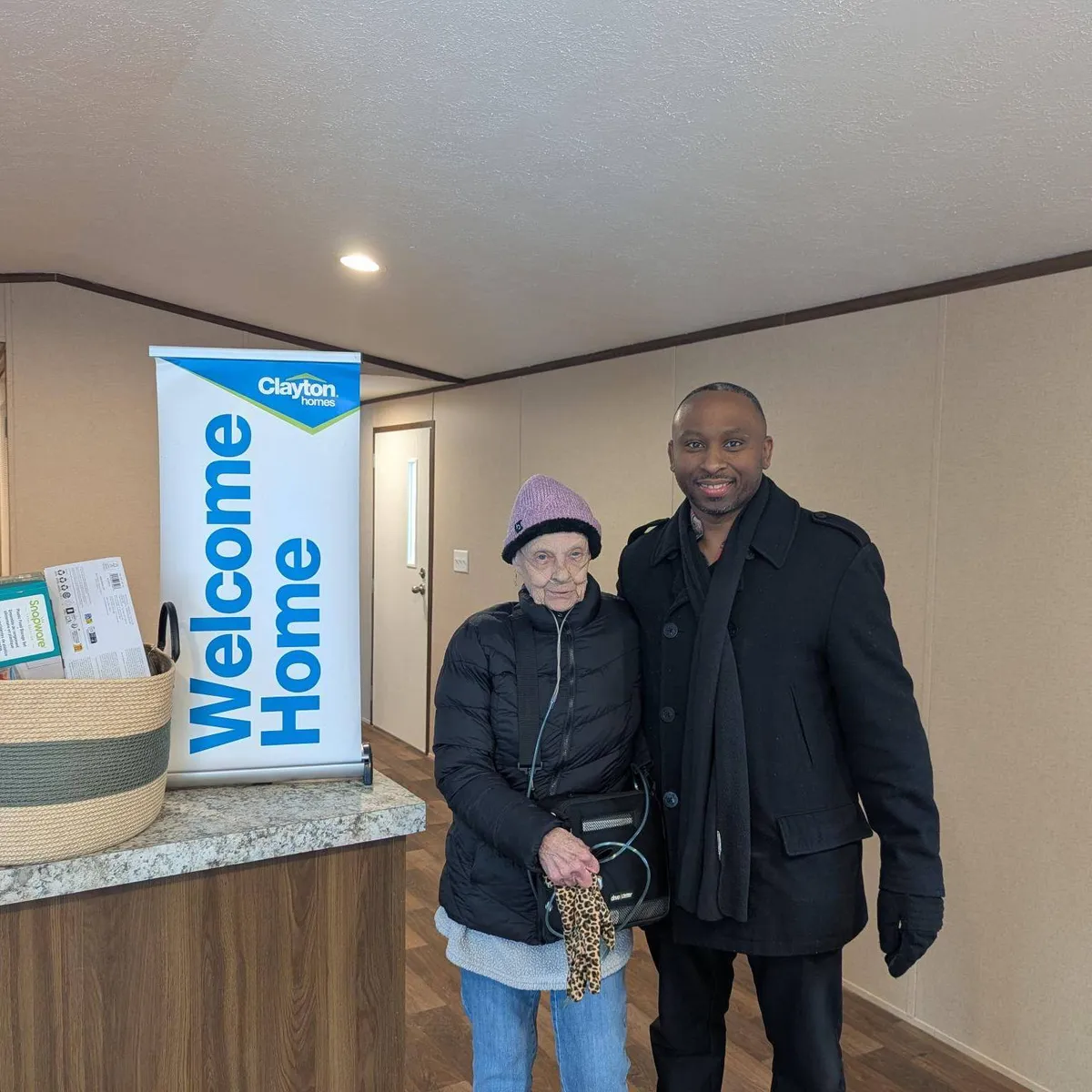 CLAUDIA T. welcome home image