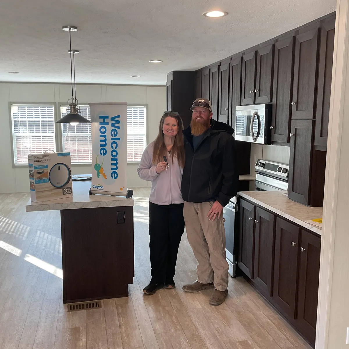 AMANDA M. welcome home image