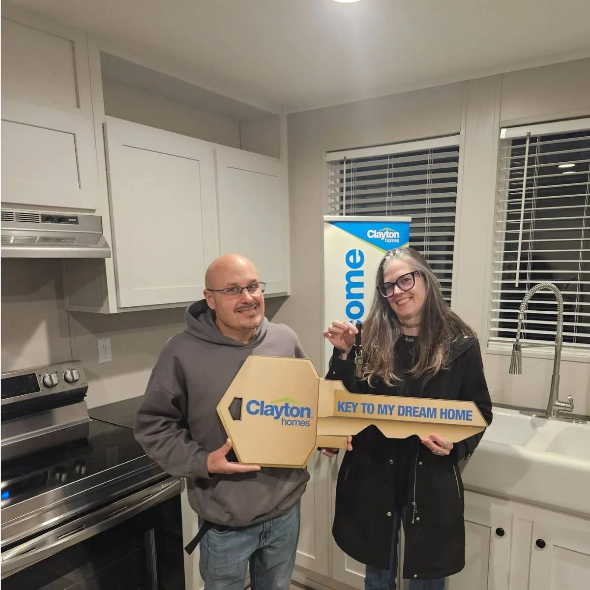 MATTHEW W. welcome home image