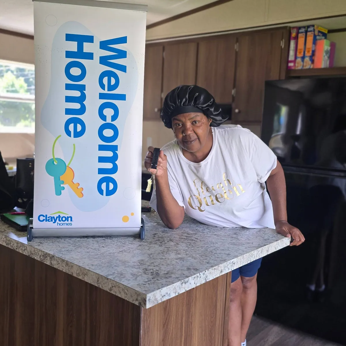 LONA T. welcome home image