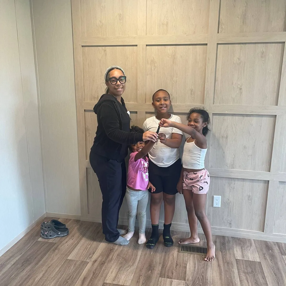 KIMBERLY G. welcome home image