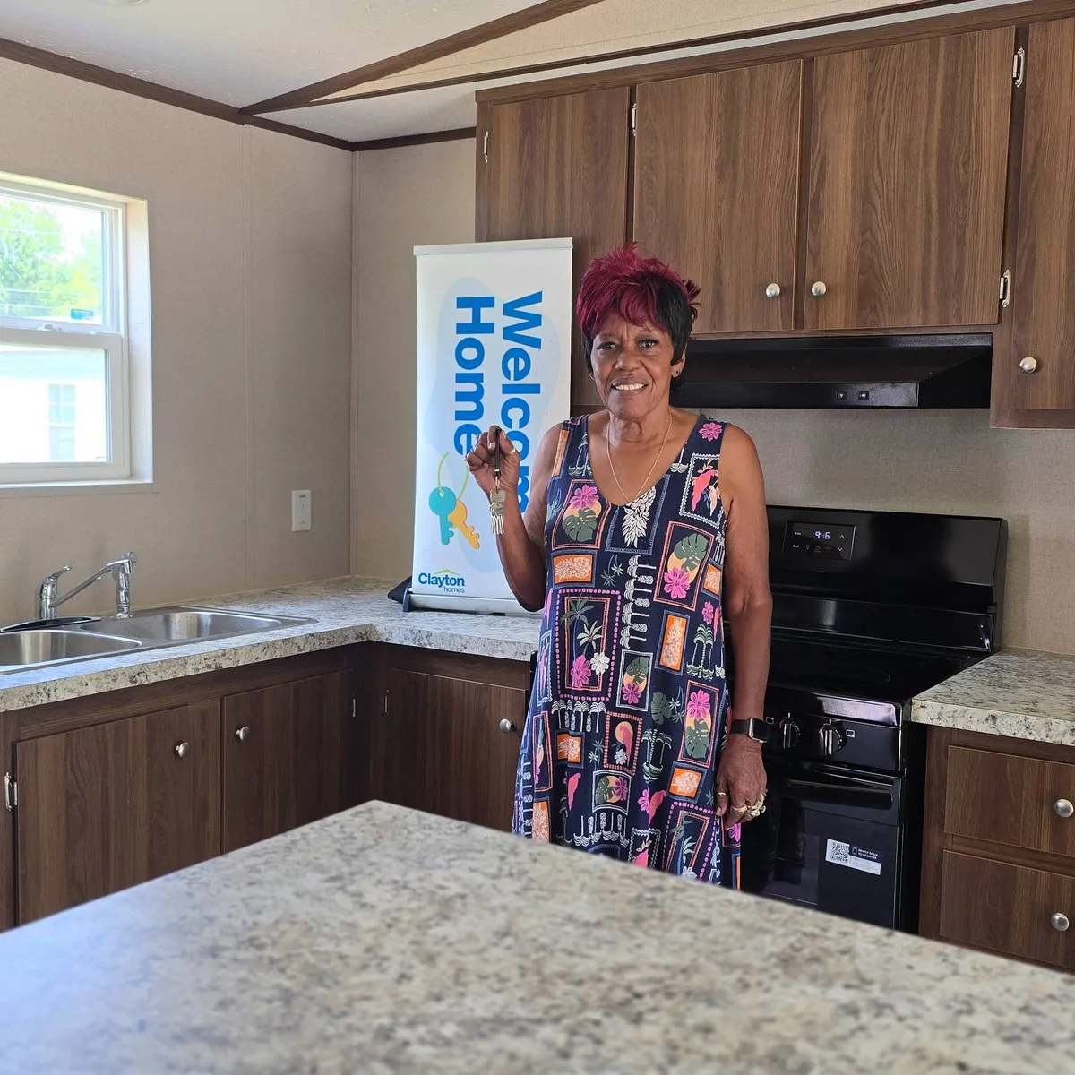 Evelyn R. welcome home image