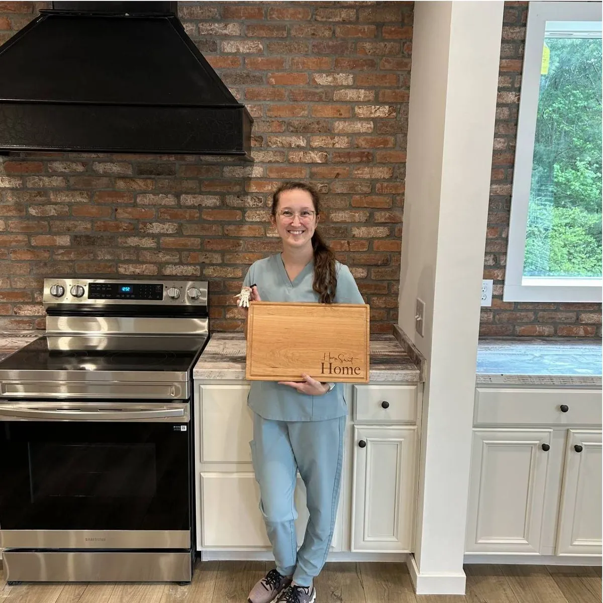 COURTNEY H. welcome home image