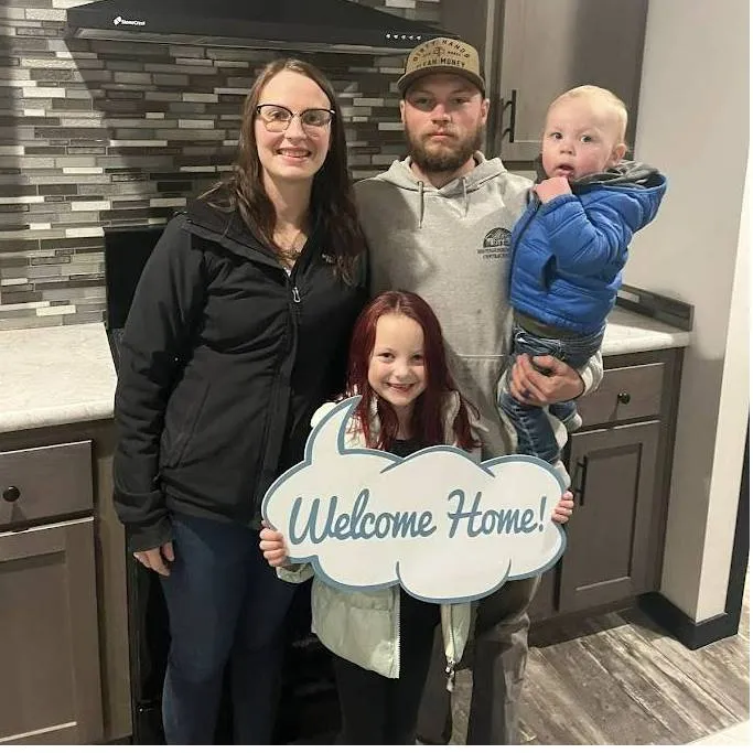 ALAYNA N. welcome home image