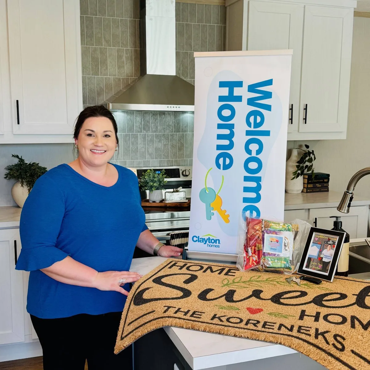 AMANDA MELANIE K. welcome home image