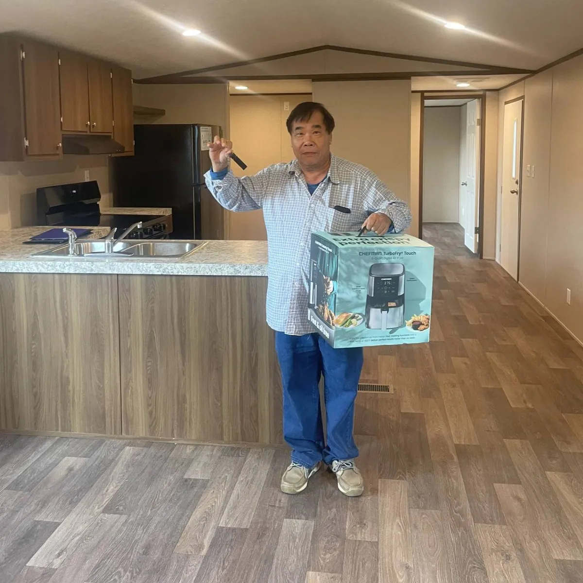 DAY NGOC T. welcome home image