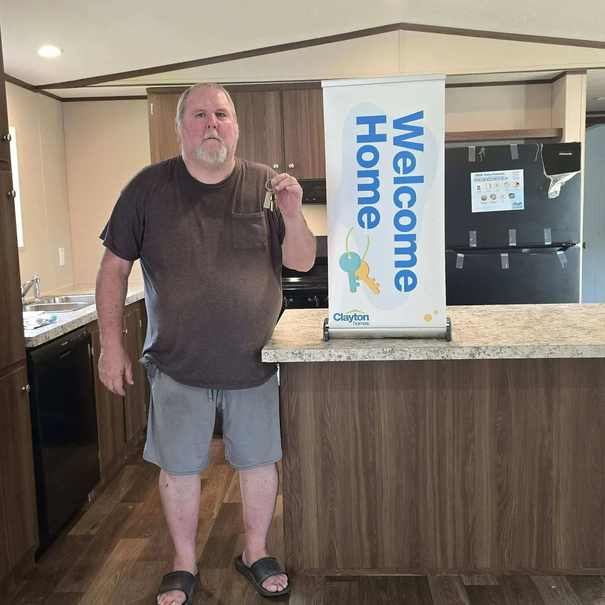 GREGORY R. welcome home image
