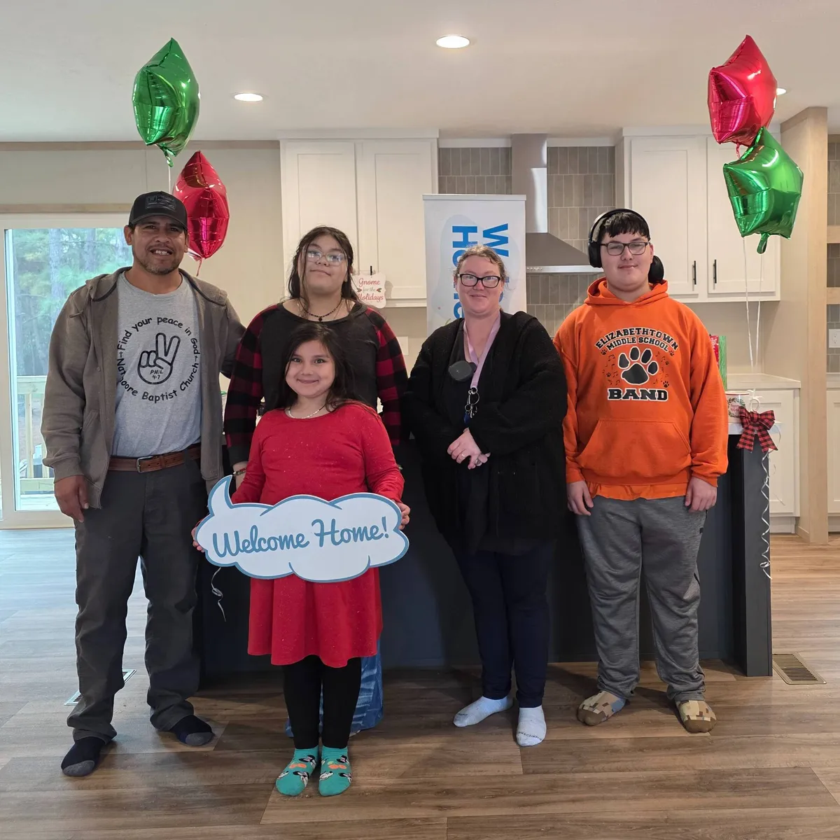 PATRICIO R. welcome home image