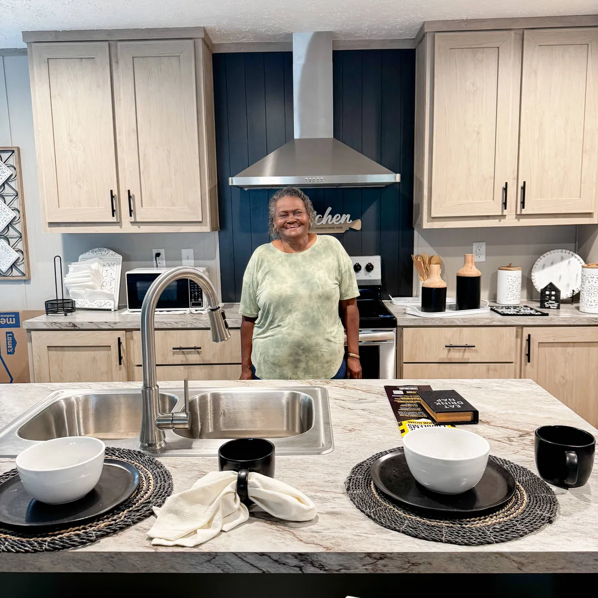 DELORES M. welcome home image