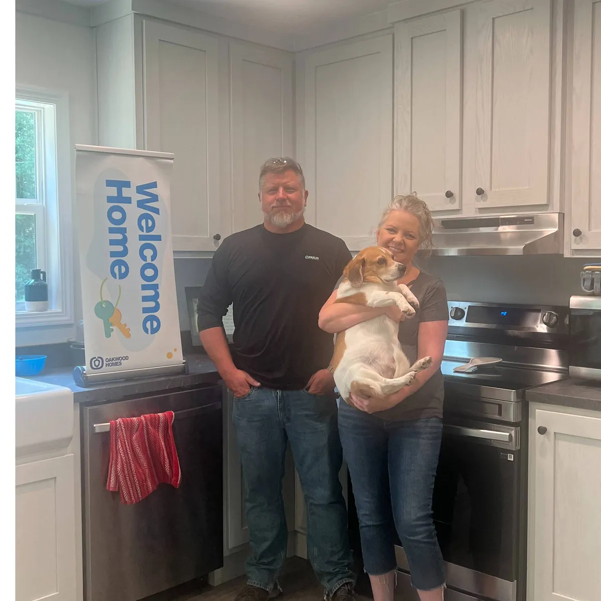 JAMES KELLY W. welcome home image
