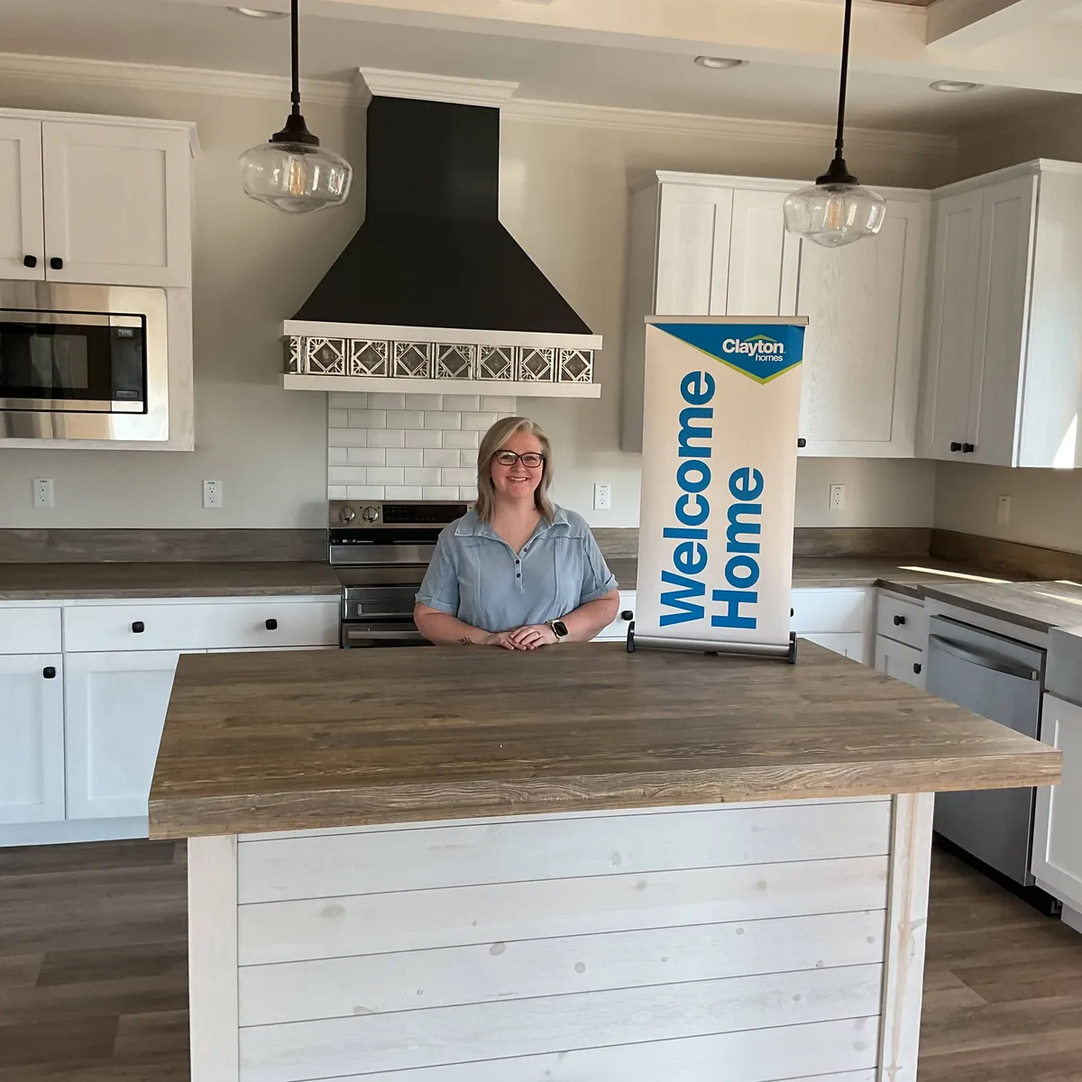 WHITNEY G. welcome home image