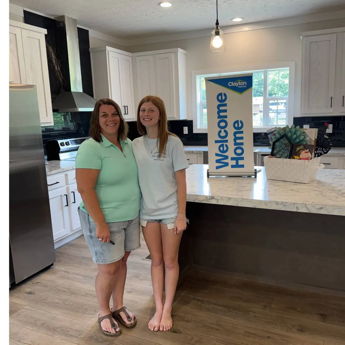 DIANA L. welcome home image