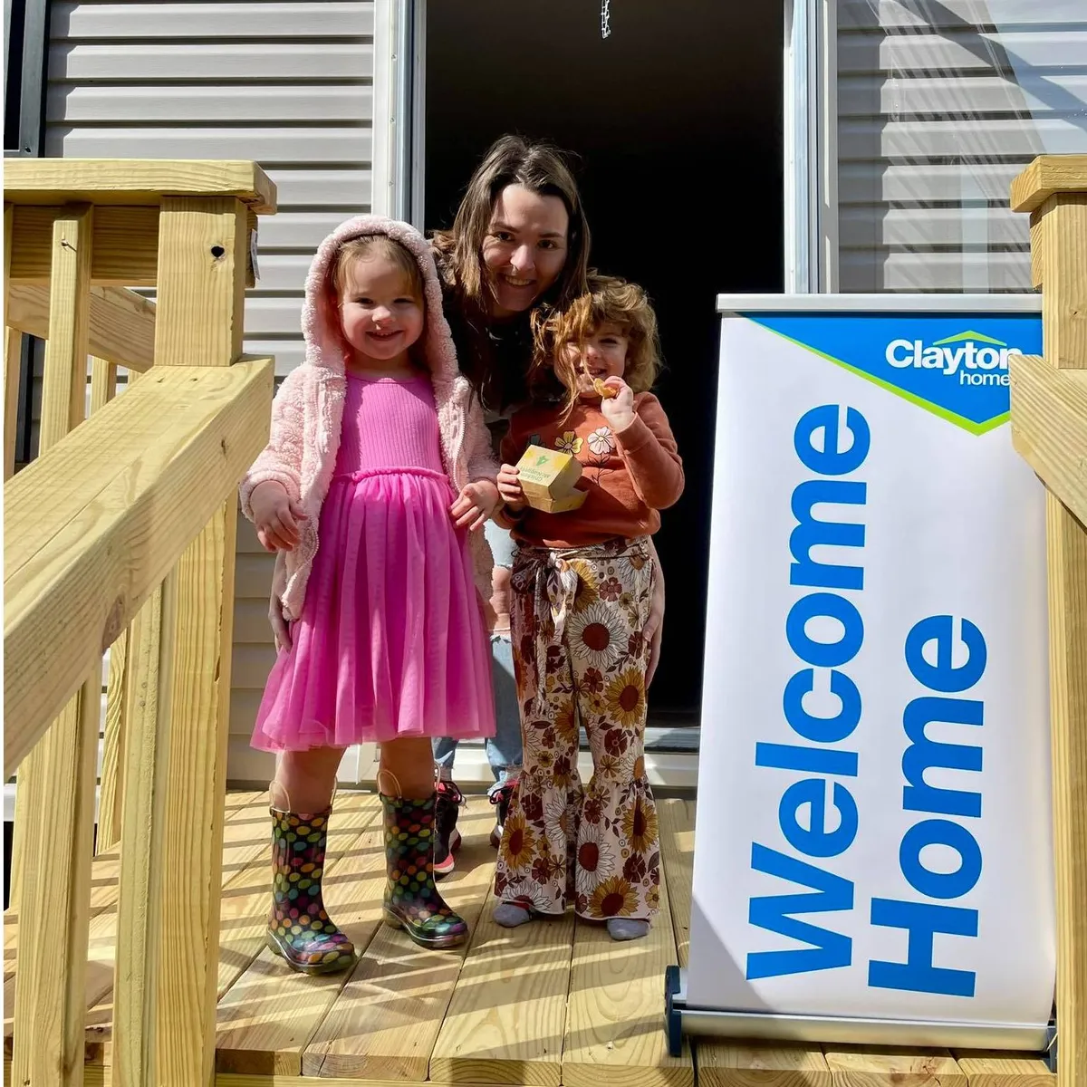 REBECCA D. welcome home image
