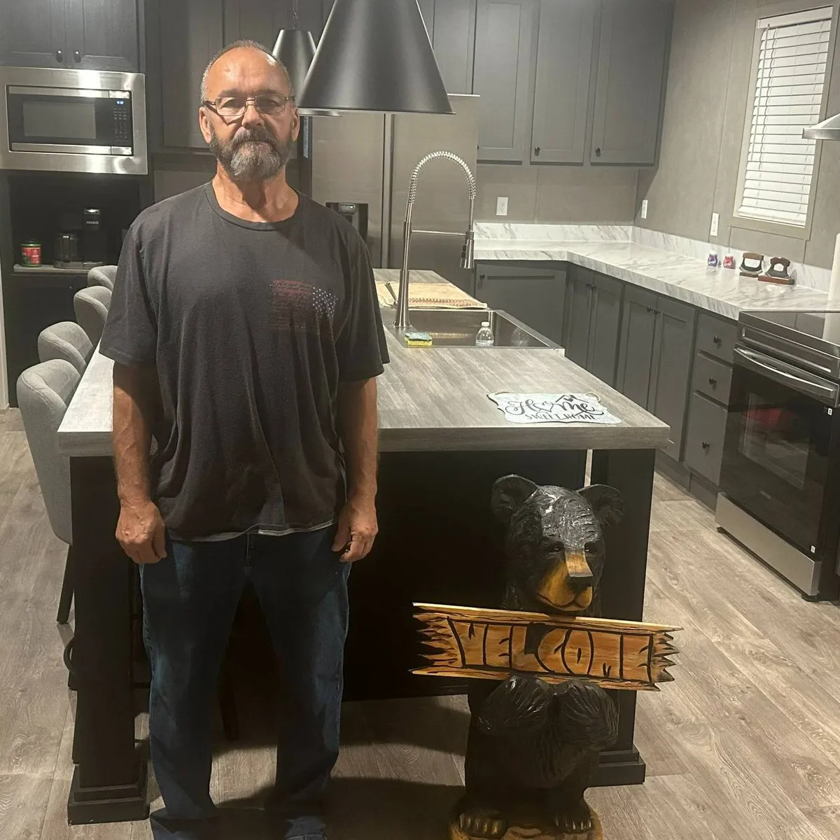DANNY H. welcome home image