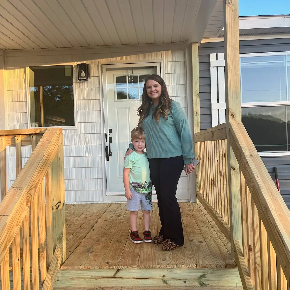 TIMOTHYE O. welcome home image